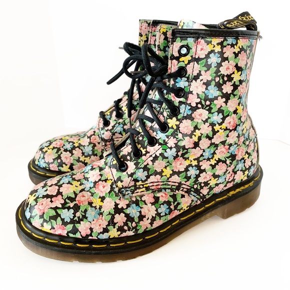 Dr. Martens Shoes - DR MARTEN RARE Vintage Floral Lace Up Boots